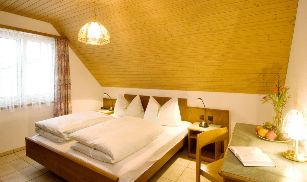 Hotel Landgasthof Hirschen Ramsen Esterno foto